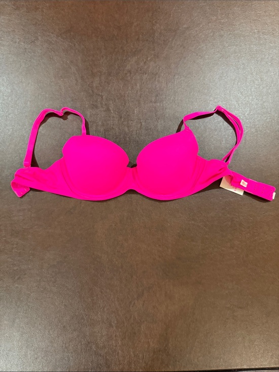 PINK Victoria's Secret Other - NWT Victoria’s Secret neon Hot Pink no pushup lining/ regular Bra 32c